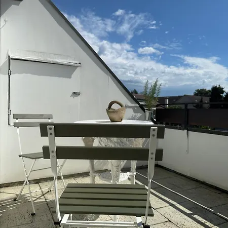 Апартаменты Stilvolles In - Freiburg Бад-Кроцинген